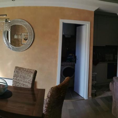 Lux Apartman Lena Belgrad Exterior foto
